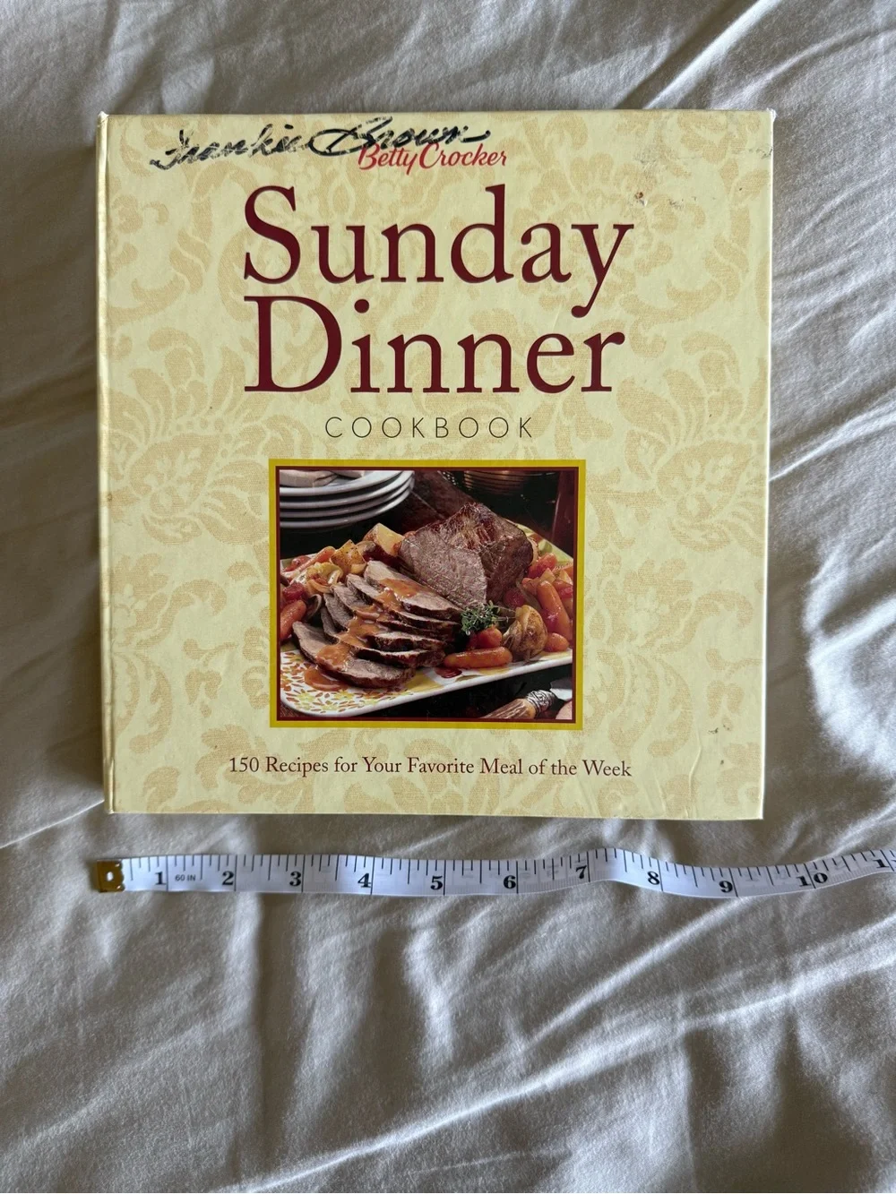 Betty Crocker Sunday Dinner Cookbook - Cream Cover with Food Photo